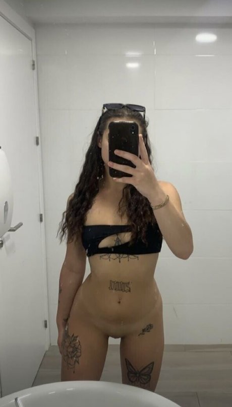 Zoehenrixx onlyfans sex leaked