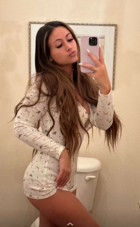 Zoe Fergurson onlyfans leams