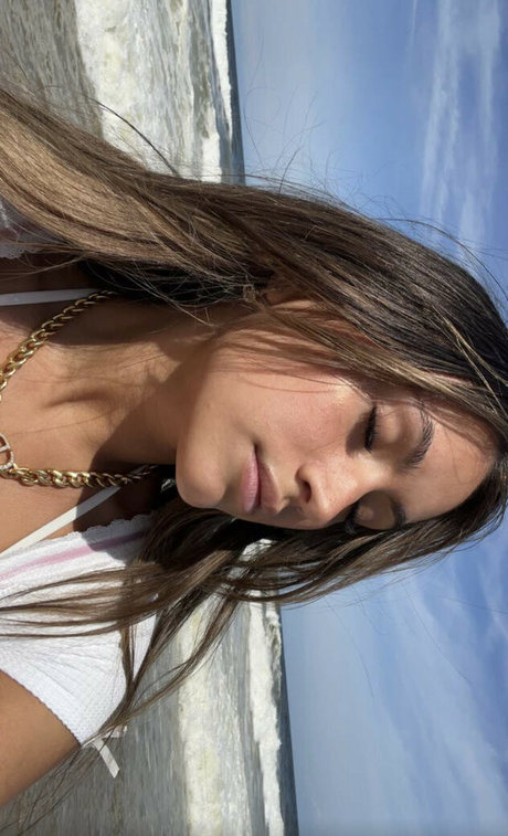 Zoe Ferguson fans only