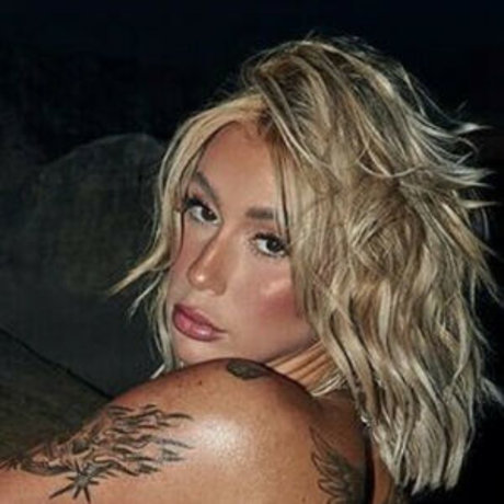 Zoe Consagra nude porn onlyfans