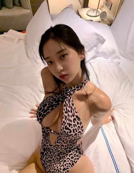 Zennyrt desnuda onlyfans