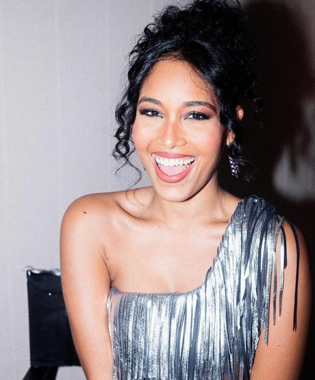 Clemence Botino only fans leak nude