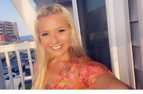 Sammifoxx Kyra onlyfans nude porn