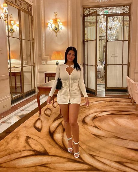 LouMrcsl topless onlyfans