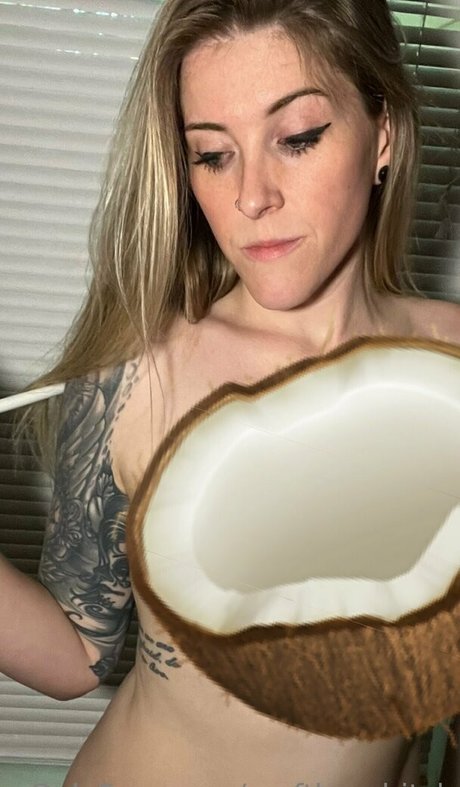 craftbeerbitch onlyfans striptease