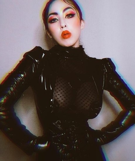 Maika Kamisusaki nudes onlyfans leaks