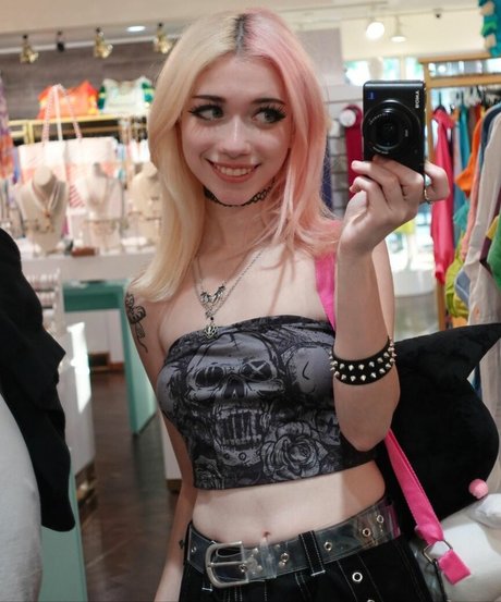 Iluvmeww onlyfans leak naked