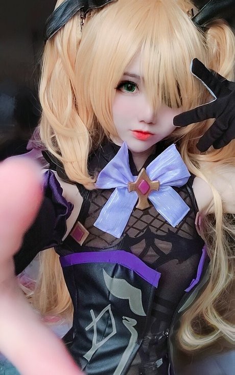 Sally Dorasnow naked onlyfans leaks