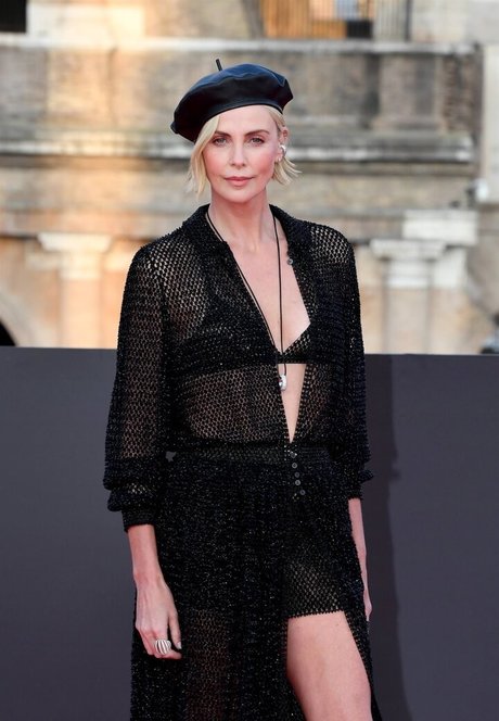 Charlize Theron leaks only fans