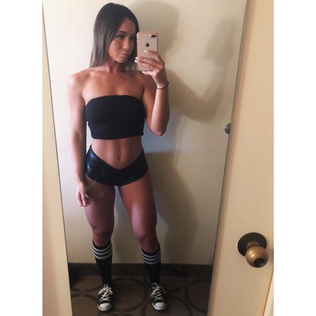 Desireemcmahon onlyfans nudes leaks