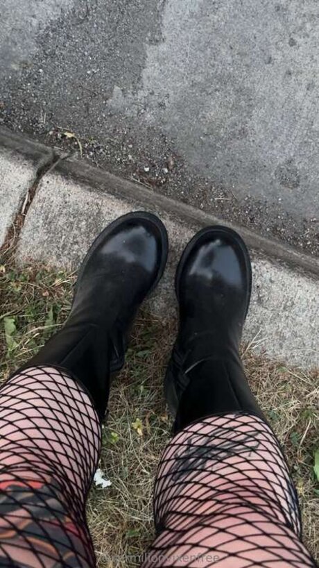 Vermilionvixenfree only fans review