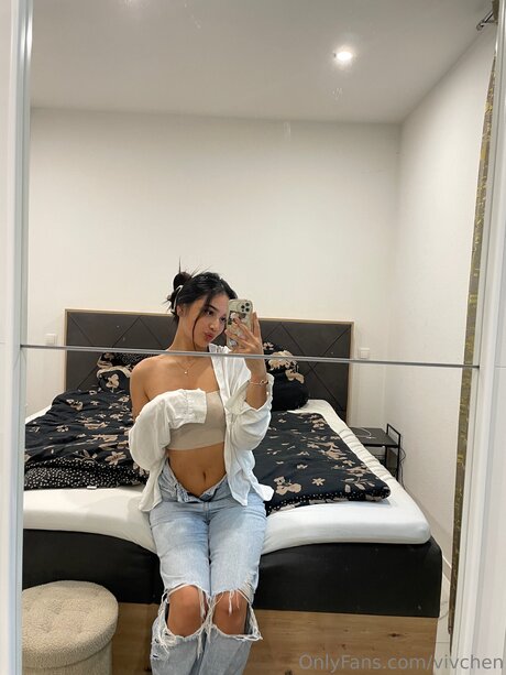 Vivchen naked on onlyfans