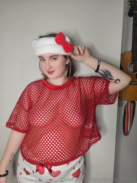 Sydneyq Official onlyfans archive
