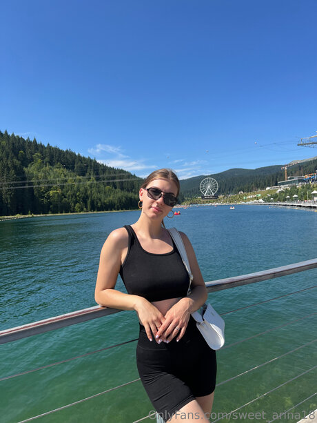 Sweet Arina18 only fans pic