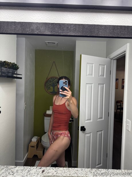 Snugglysweaterof nudes onlyfans leak