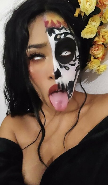 knees onlyfans free sex picture