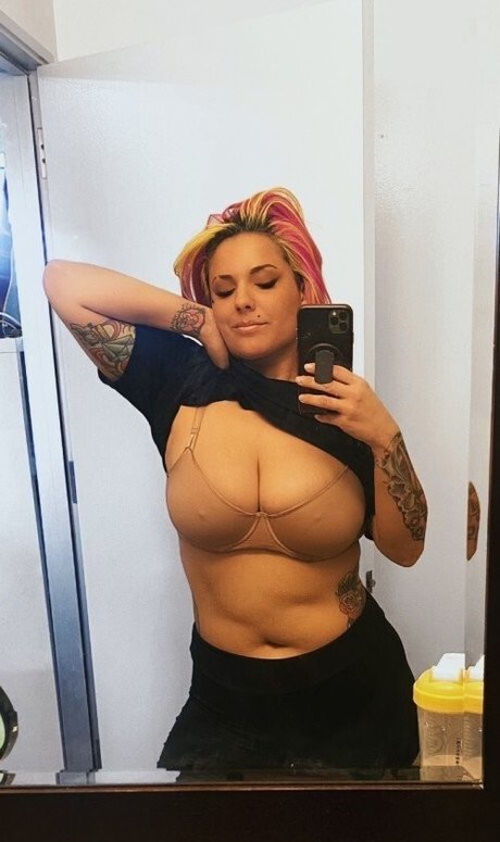 TheZombiUnicorn only fans nudes