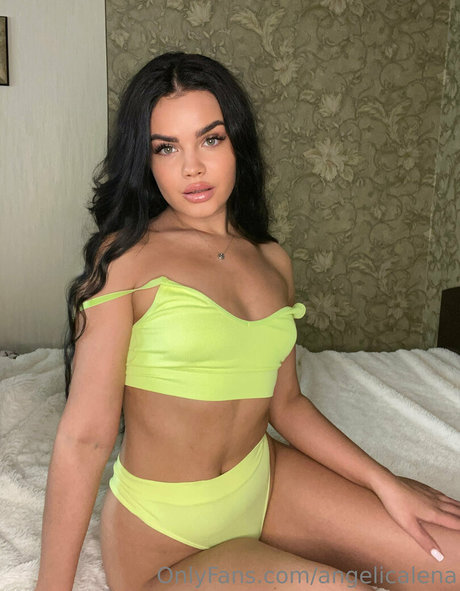 angelicalena Profile pic