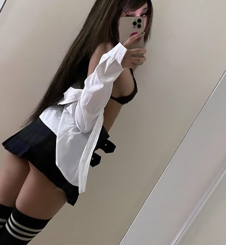 amuwestwood onlyfans topless