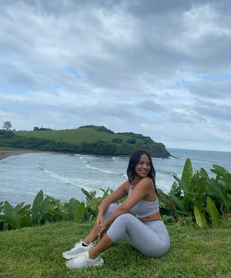 Fiona Barron nudes onlyfans