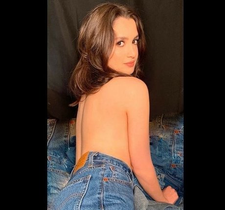 Laura Marano onlyfans joi
