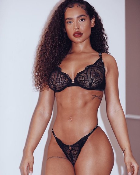 Malaika Terry onlyfans sex