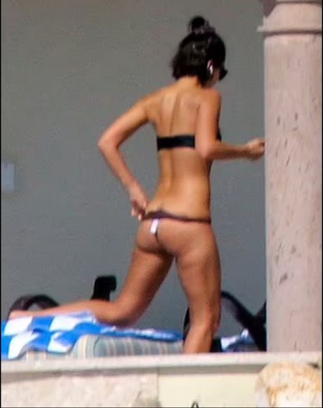 american onlyfans beautiful self-portrait