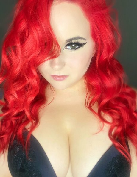 sierranyxfree naked onlyfans leaks