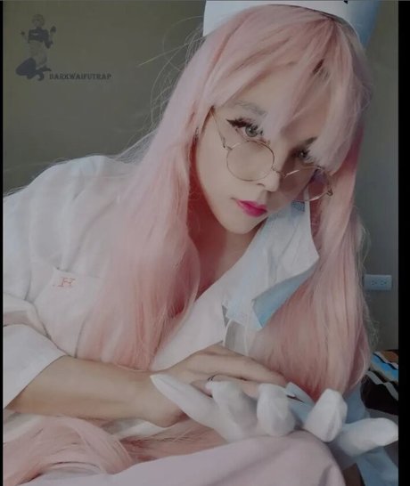 DarkWaifuTrap naked on onlyfans