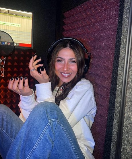 Alondra Delgado naked leaked onlyfans