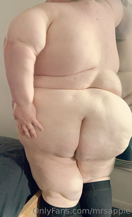 mrsapple xxx onlyfans