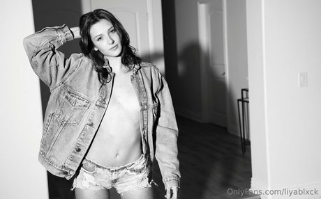 liyablxck onlyfans leakd