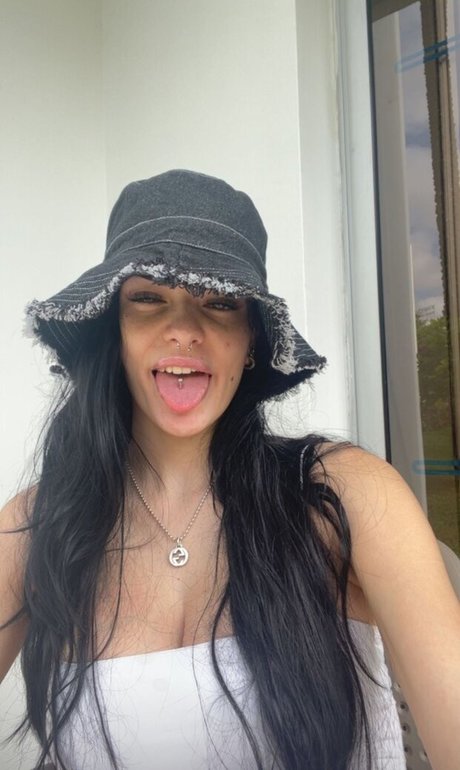 Olivia Forsbrook onlyfans porno