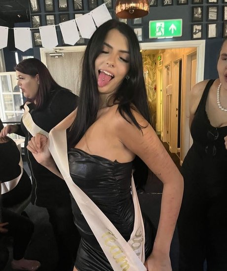 Olivia Forsbrook nsfw onlyfans