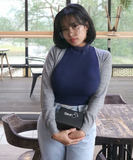 Elvara Caliva onlyfans naked