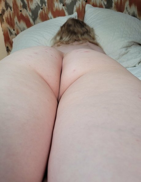 sofiabun only fans nudes