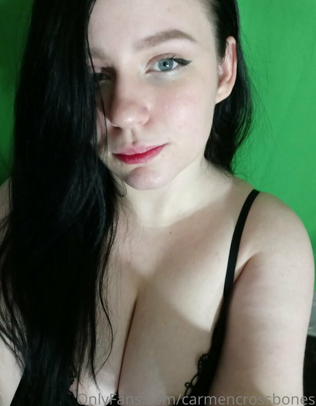 lilithcrossbones nudes leaked onlyfans