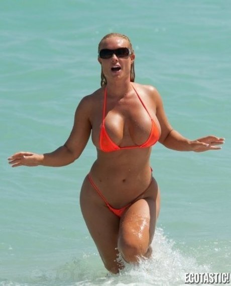 Nicole Coco Austin leaked only fans