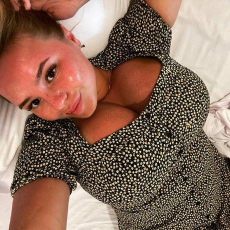 katyshka2208 onlyfans leaked naked