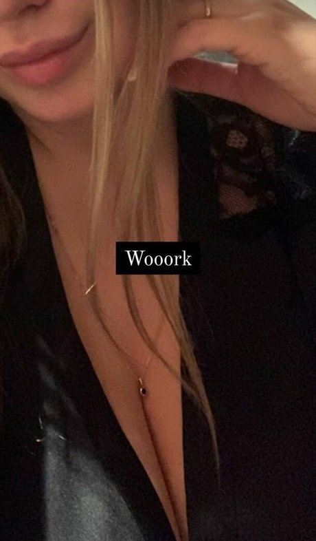 katyshka2208 onlyfans naked pics