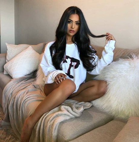 Aneeqa Farid onlyfans leaked