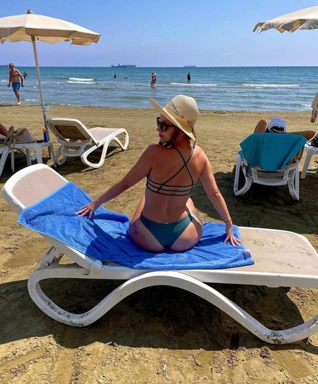 Bisscute onlyfans topless