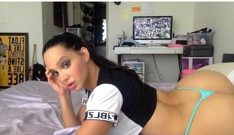 Amy Anderssen Profile pic