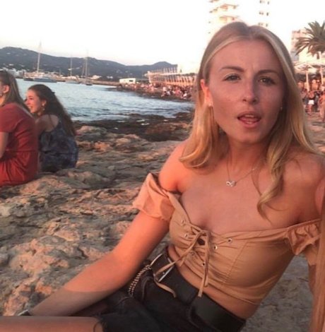 Leah Williamson onlyfans porn leak