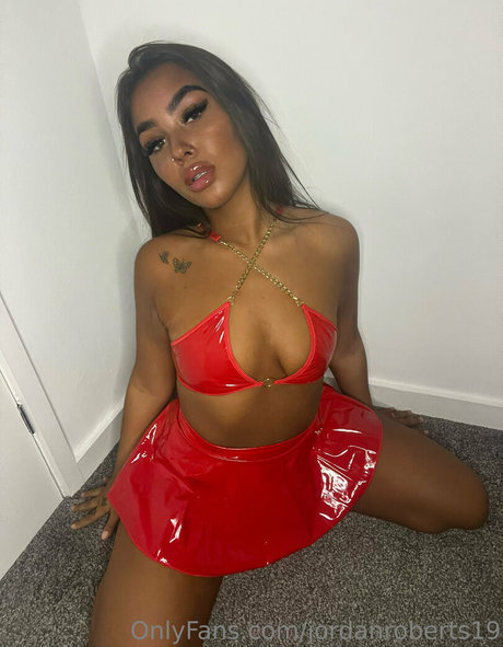 jordanroberts19 onlyfans naked