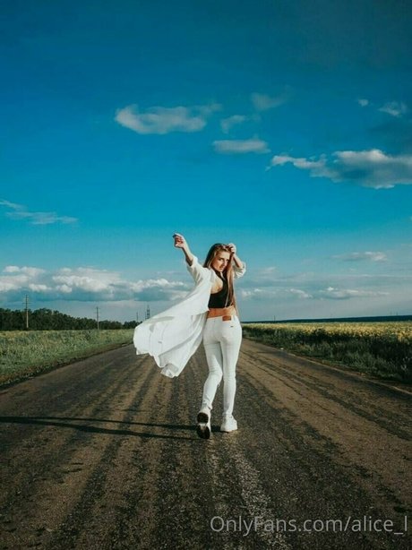 alice l only fans leaked porn