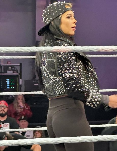 Cora Jade onlyfans leak