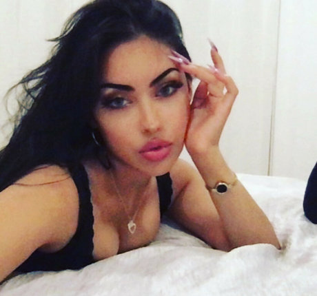 Bratty Luna onlyfans porn leaks