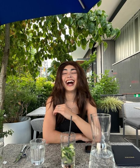 Alexa Mansour only fans leaks porn