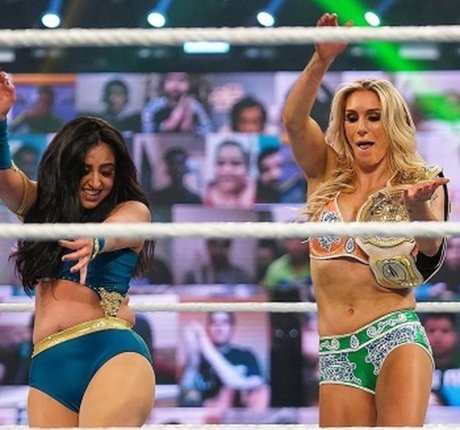 Charlotte Flair onlyfans leaked pictures